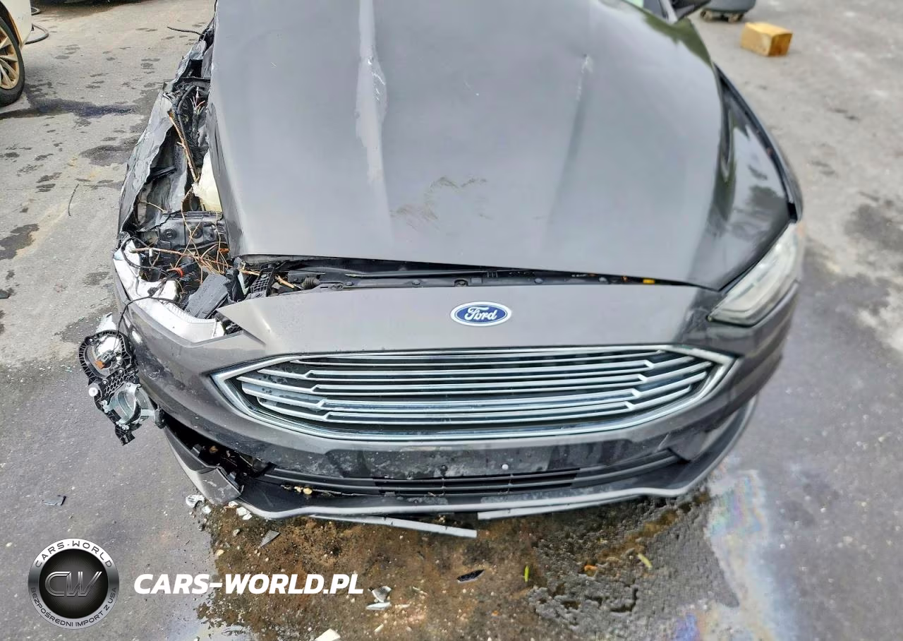 2018 Ford Fusion Se Hybrid VIN:3FA6P0LU0JR131814 - 11