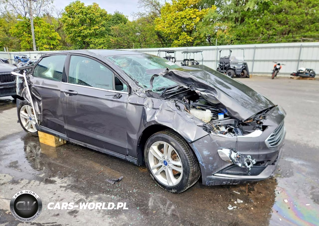 2018 Ford Fusion Se Hybrid VIN:3FA6P0LU0JR131814 - 4