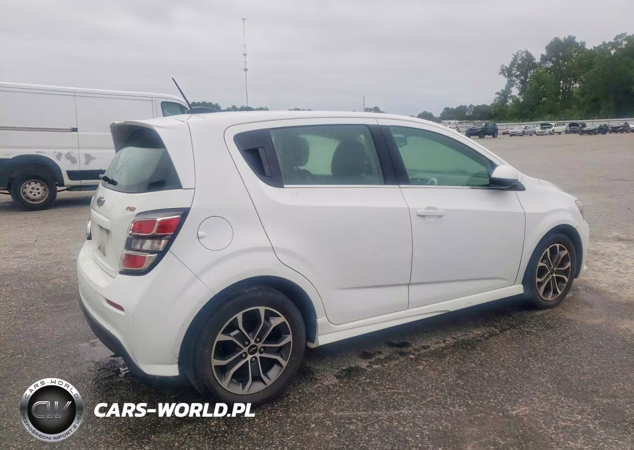 2019 Chevrolet Sonic Lt VIN:1G1JD6SB9K4138425 - 3