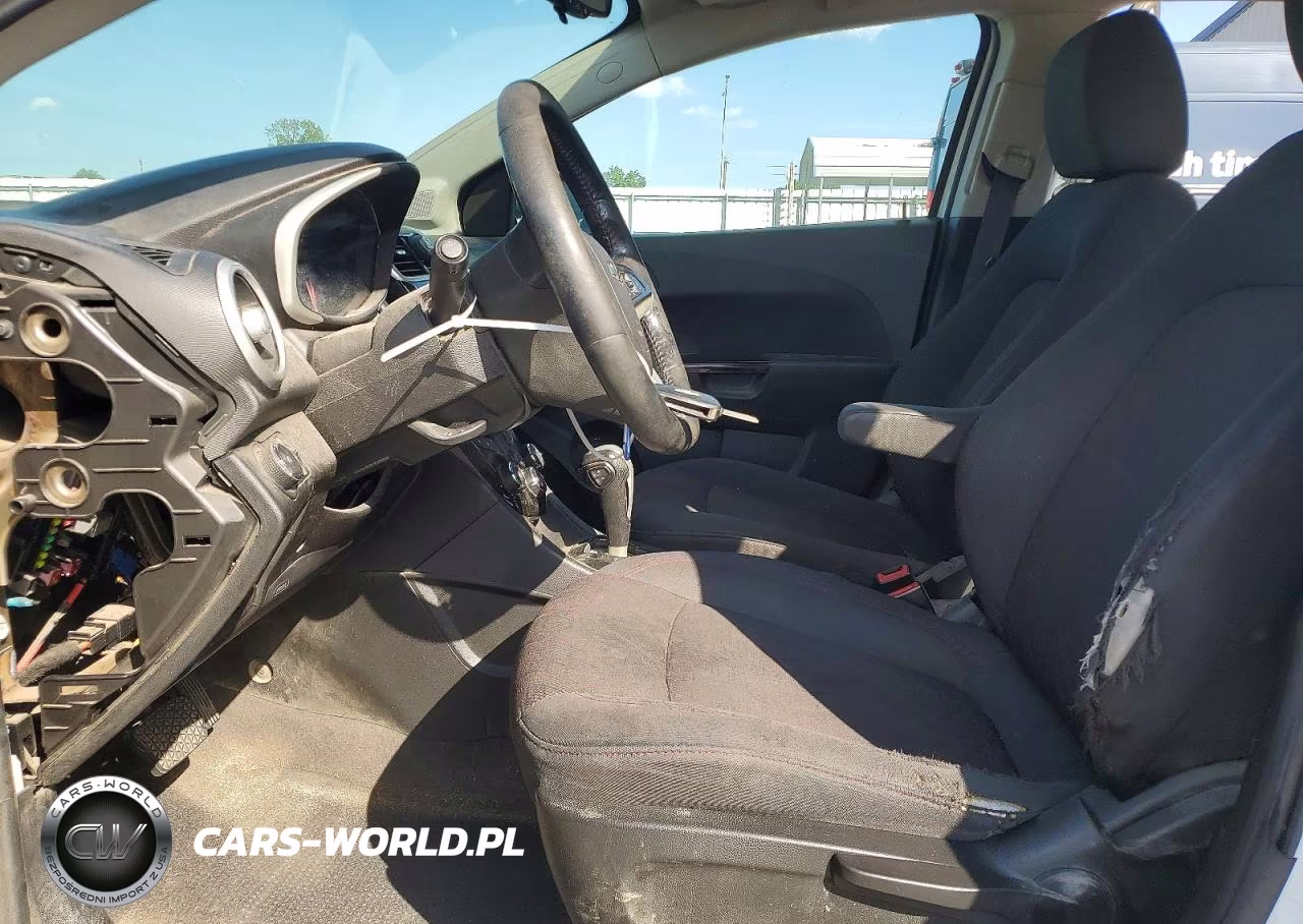 2019 Chevrolet Sonic Lt VIN:1G1JD6SB9K4138425 - 7