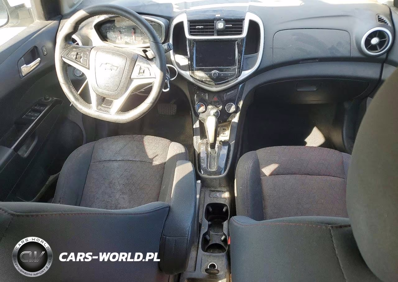 2019 Chevrolet Sonic Lt VIN:1G1JD6SB9K4138425 - 8