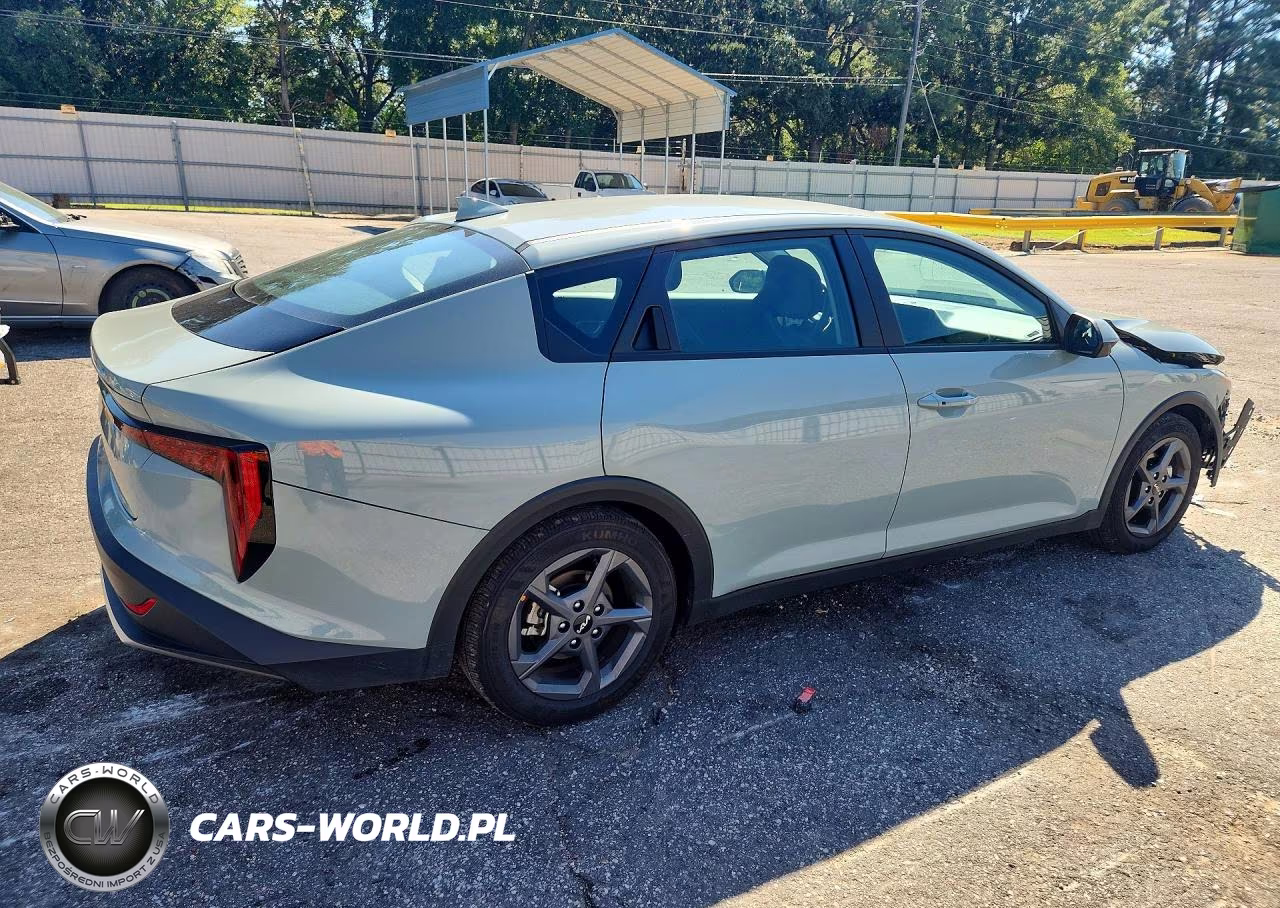 2026 Kia K4 Lxs VIN:3KPFT4DE1TE254942 - 3