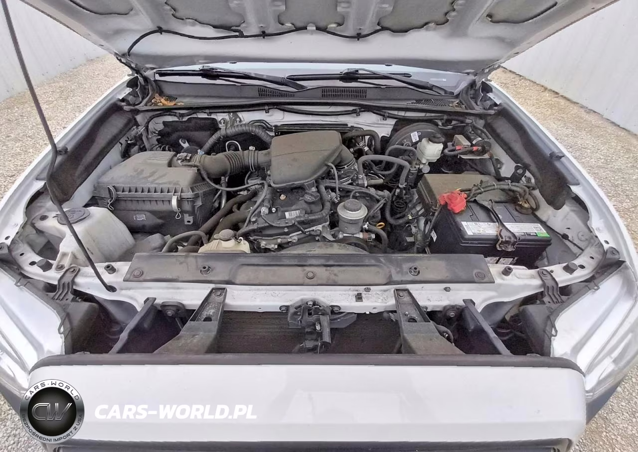 2022 Toyota Tacoma Sr VIN:3TYRX5GN1NT057656 - 11