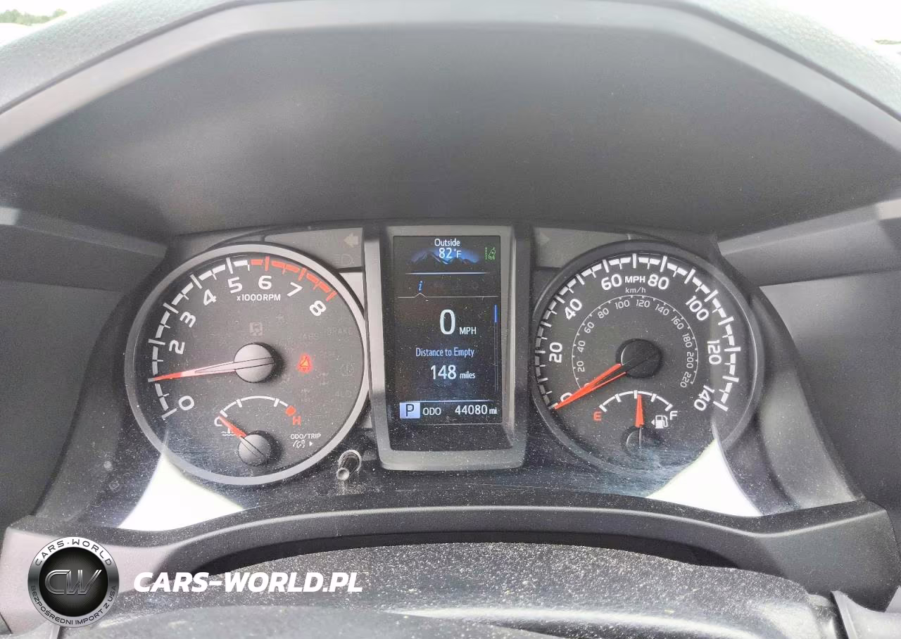 2022 Toyota Tacoma Sr VIN:3TYRX5GN1NT057656 - 9