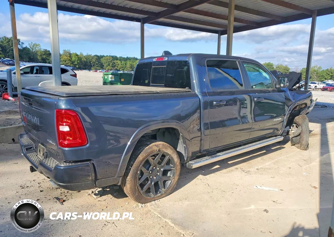 2026 Ram 1500 Laramie VIN:1C6SRFJP1TN376878 - 3