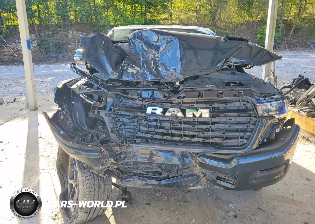 2026 Ram 1500 Laramie VIN:1C6SRFJP1TN376878 - 5