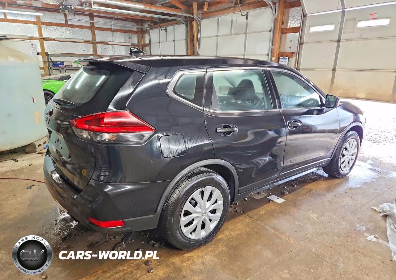 2018 Nissan Rogue S VIN:JN8AT2MT6JW452582 - 3