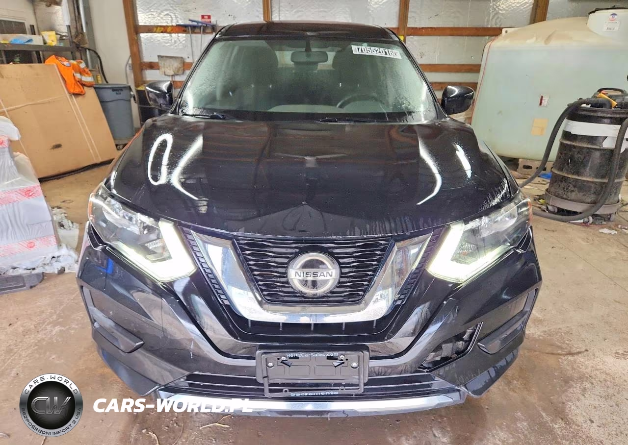 2018 Nissan Rogue S VIN:JN8AT2MT6JW452582 - 5