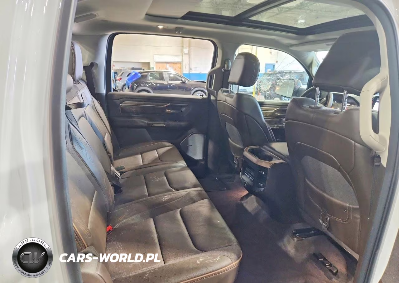 2026 Ram 1500 Limited VIN:1C6SRFHP6TN395741 - 10