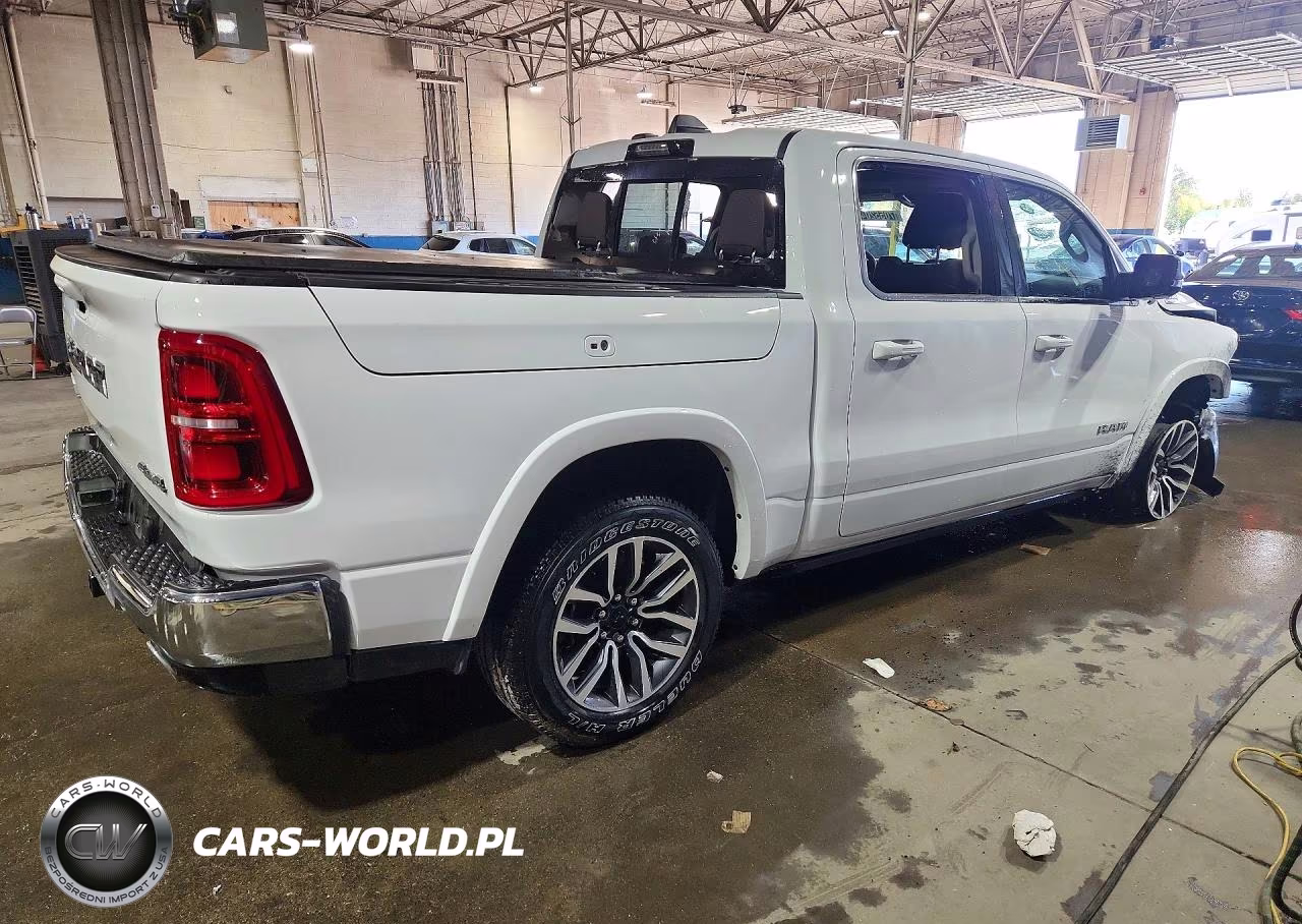 2026 Ram 1500 Limited VIN:1C6SRFHP6TN395741 - 3