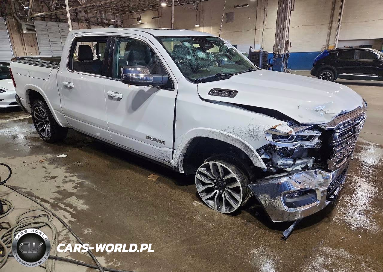 2026 Ram 1500 Limited VIN:1C6SRFHP6TN395741 - 4
