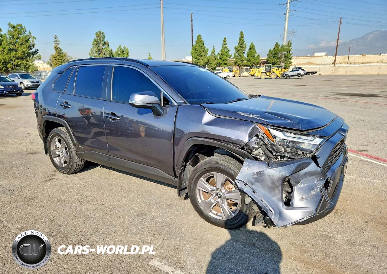 2024 Toyota Rav4 Le VIN:JTMMWRFV2RD232032 - 4