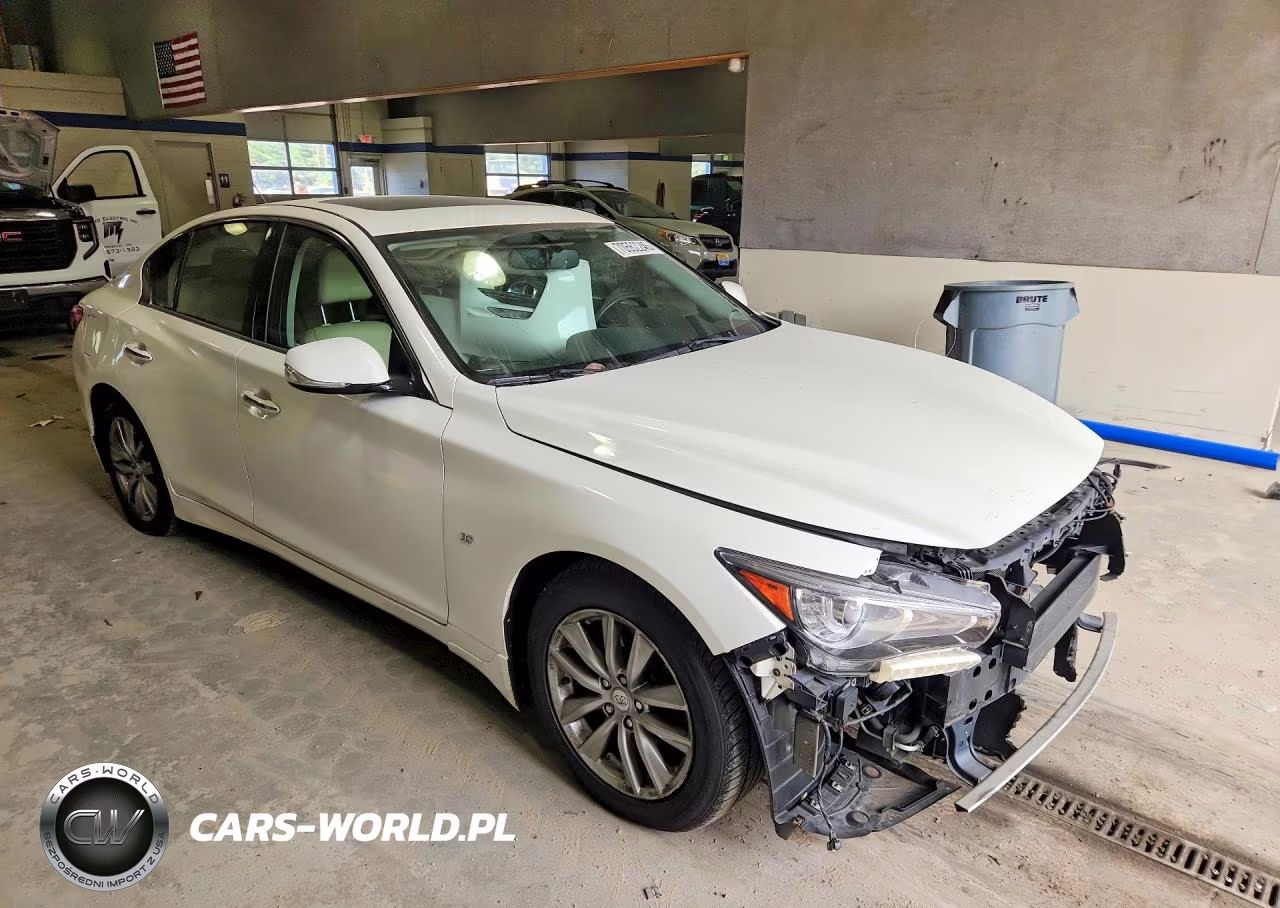 2014 Infiniti Q50 Premium VIN:JN1BV7AR7EM705073 - 4