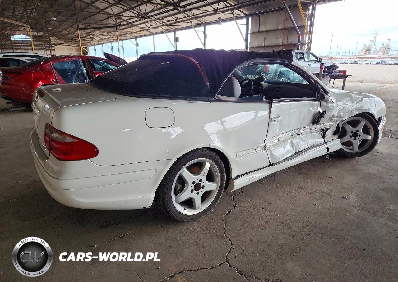 2002 Mercedes-Benz Clk 430 VIN:WDBLK70G12T120936 - 3