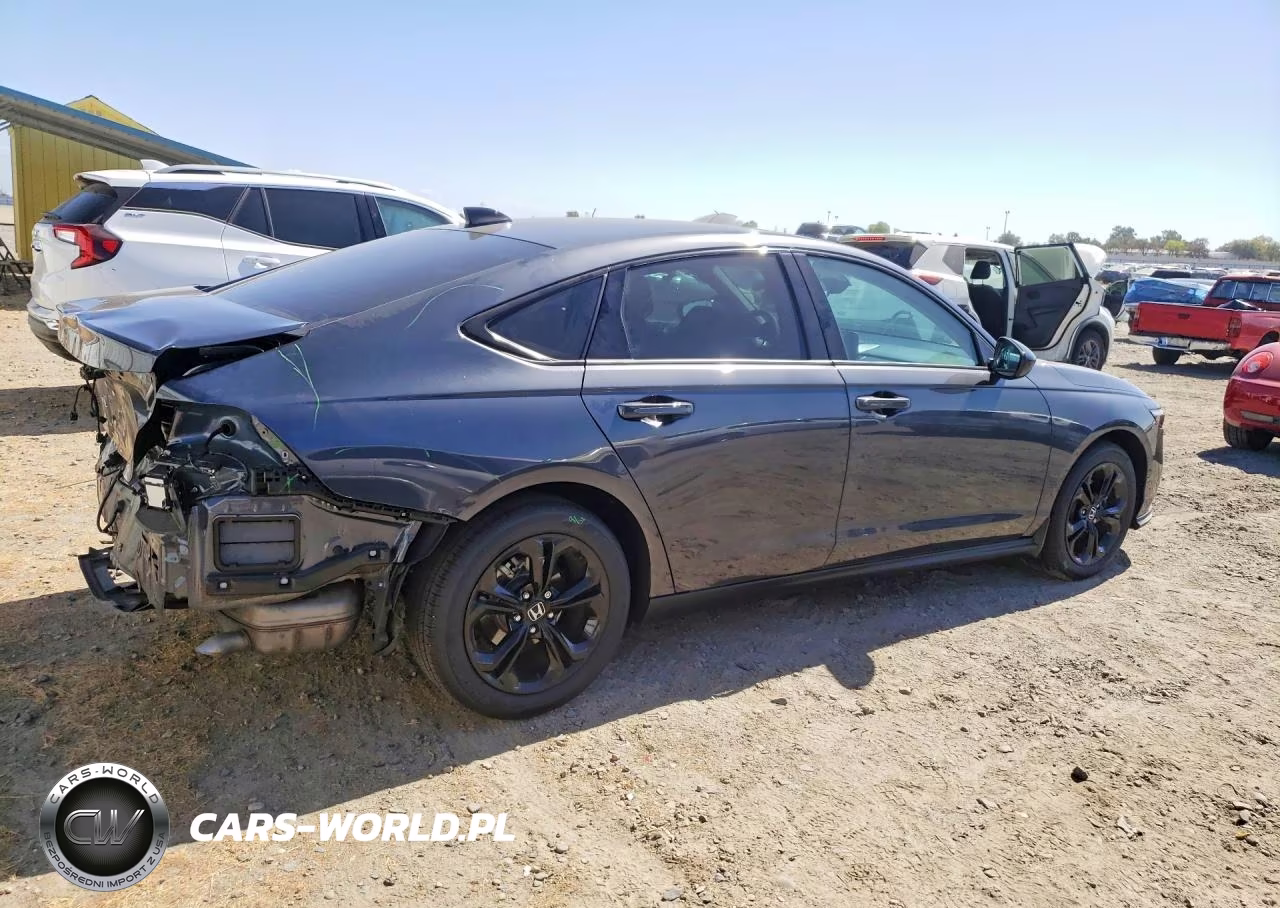 2025 Honda Accord Se VIN:1HGCY1F4XSA070108 - 3