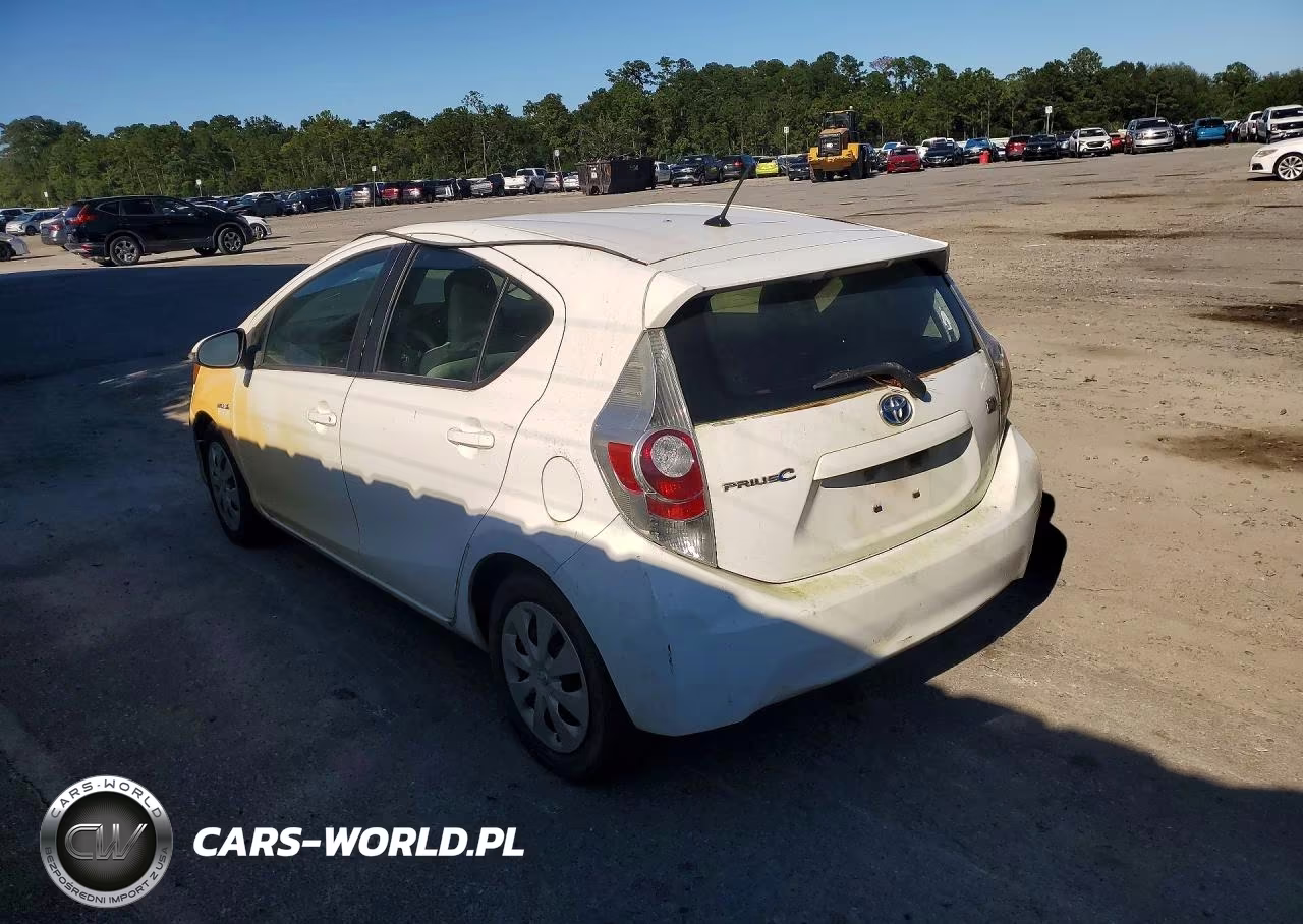 2013 Toyota Prius C One VIN:JTDKDTB31D1540382 - 2