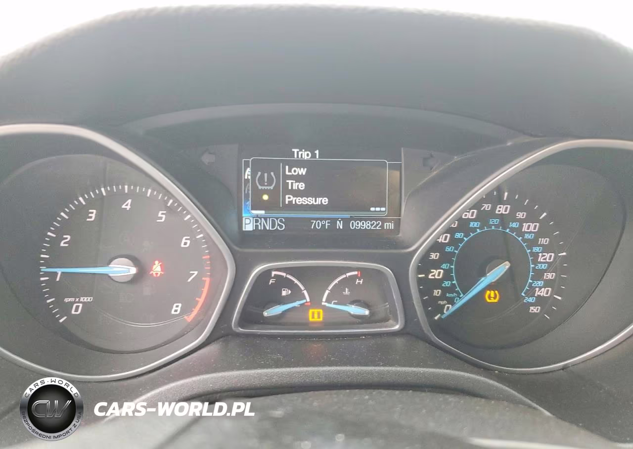 2012 Ford Focus Titanium VIN:1FAHP3N27CL274296 - 9