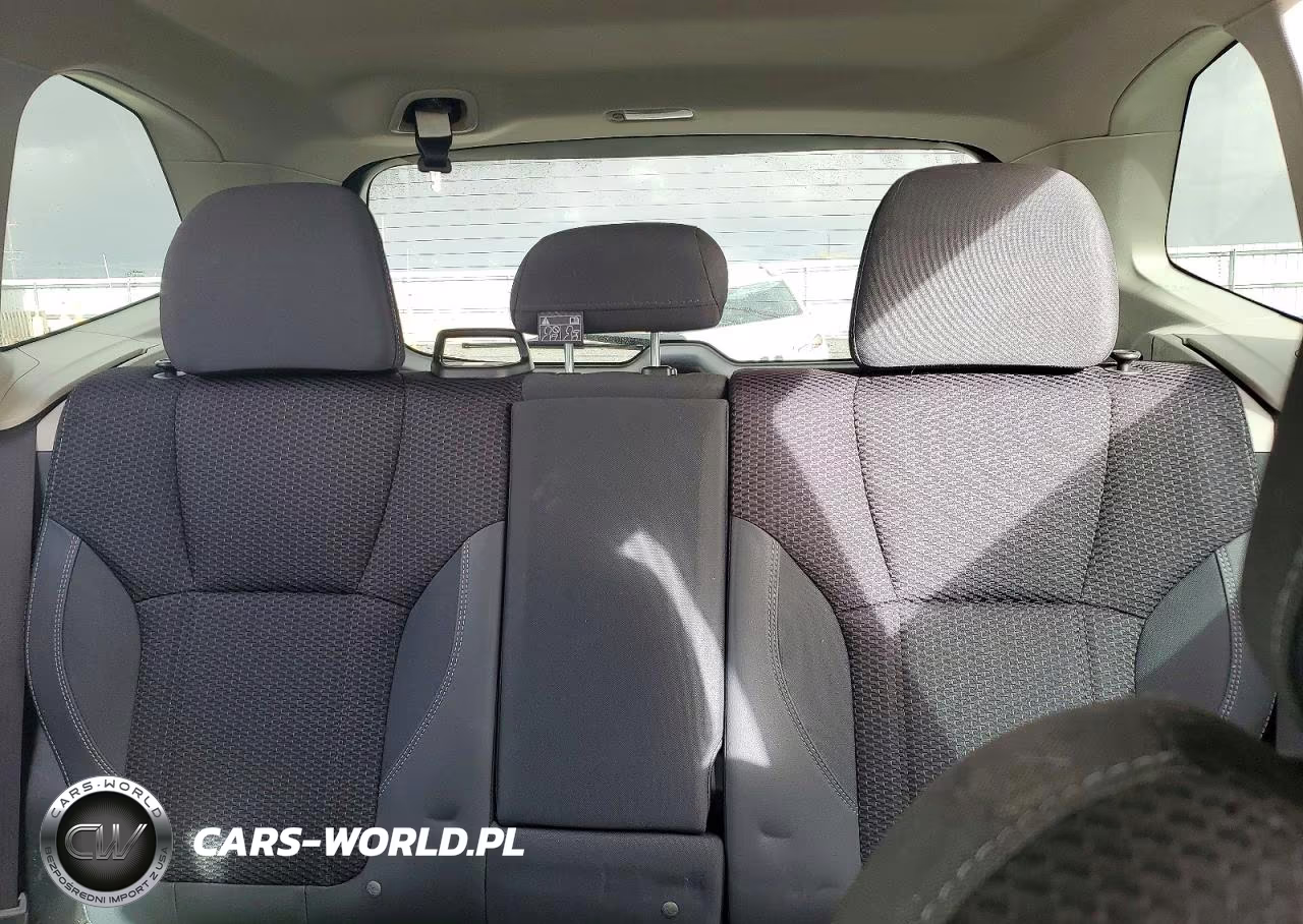 2020 Subaru Forester Premium VIN:JF2SKAJCXLH524832 - 10
