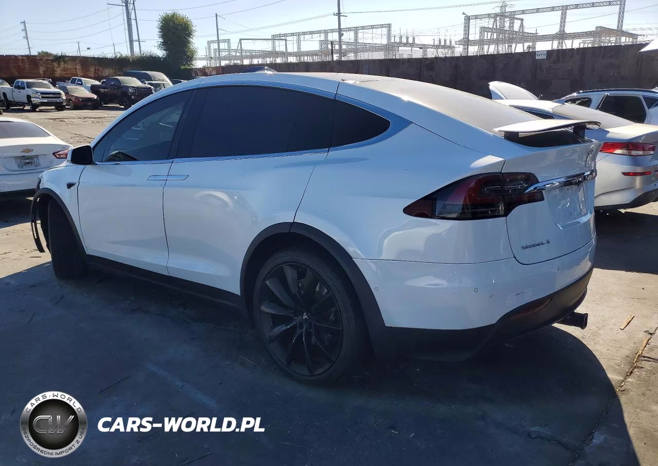 2017 Tesla Model X VIN:5YJXCBE21HF044050 - 2
