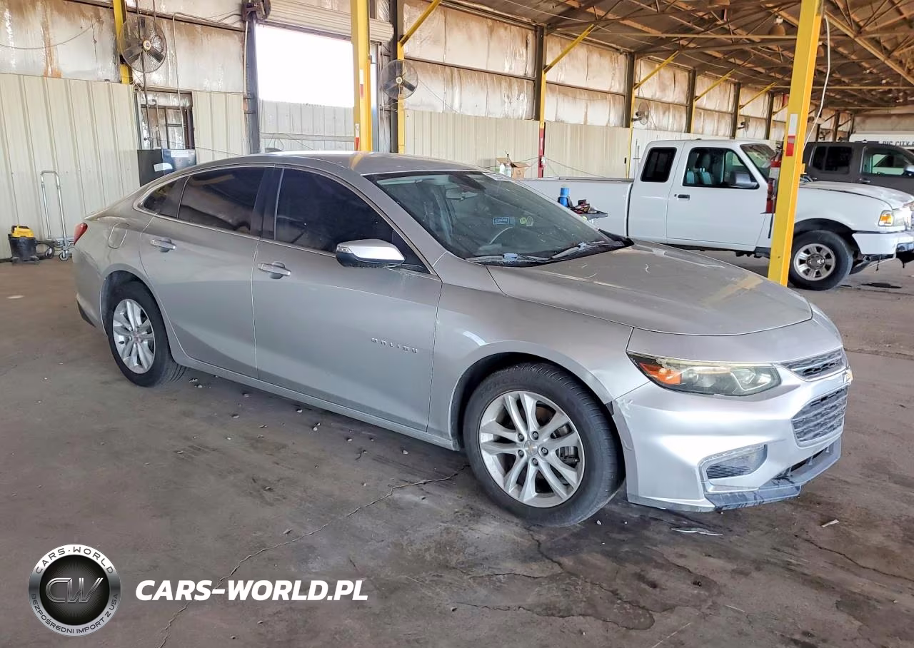 2018 Chevrolet Malibu Lt VIN:1G1ZD5ST4JF236397 - 4