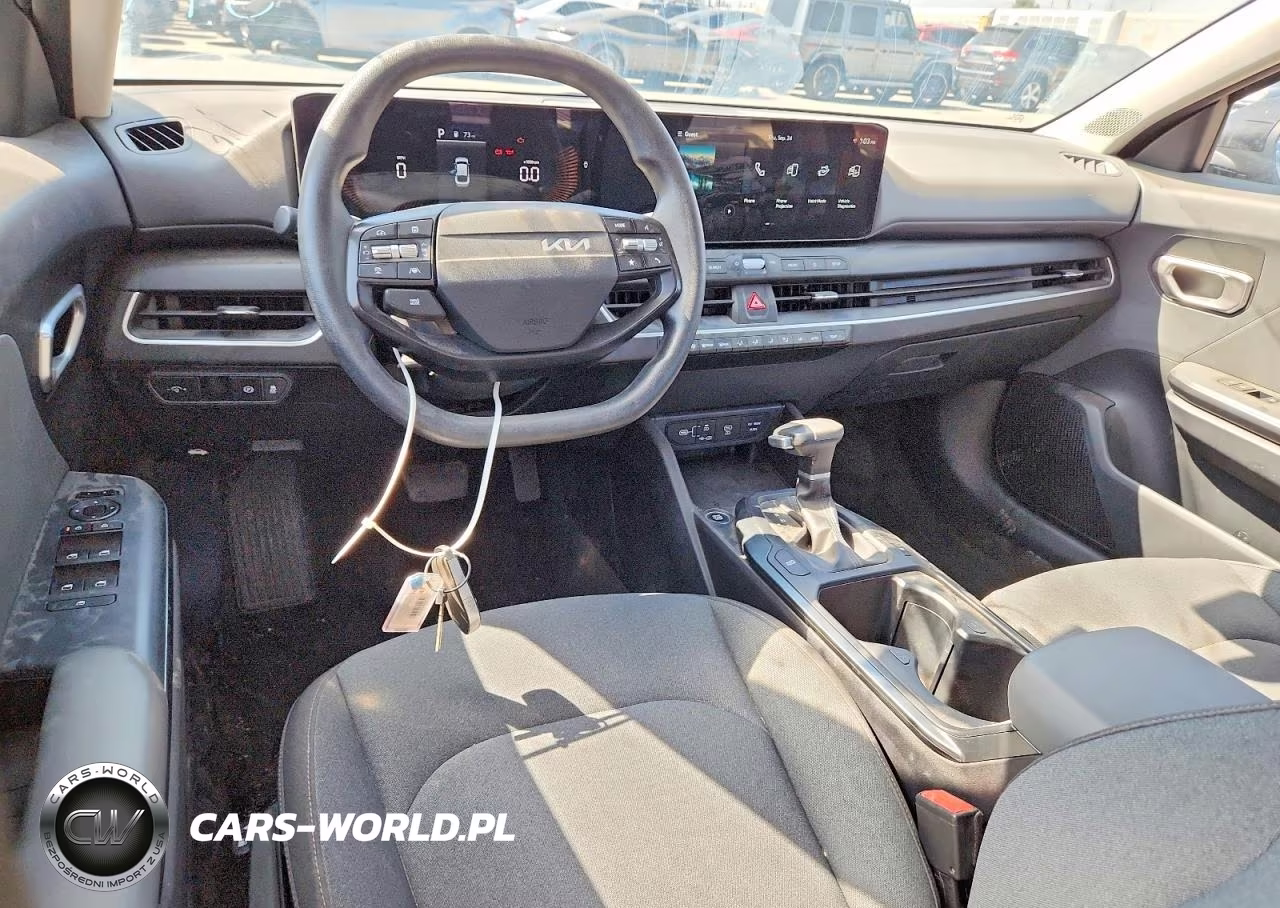 2025 Kia K4 Lxs VIN:3KPFT4DEXSE051479 - 8