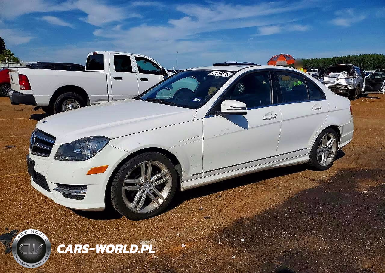 2014 Mercedes-Benz C 250 – zdjęcie 1 z 12