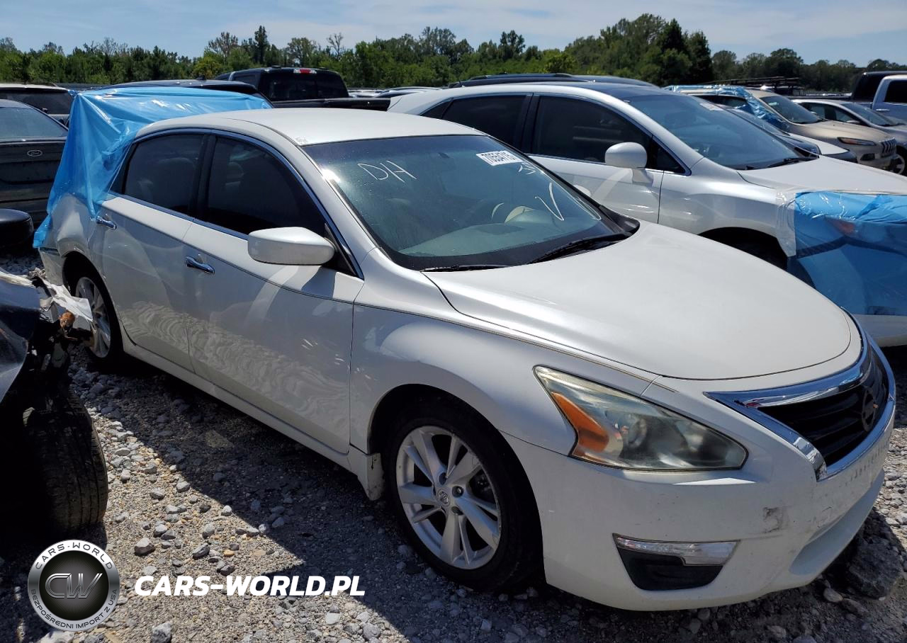 2013 Nissan Altima 2.5 VIN:1N4AL3AP8DC246121 - 4