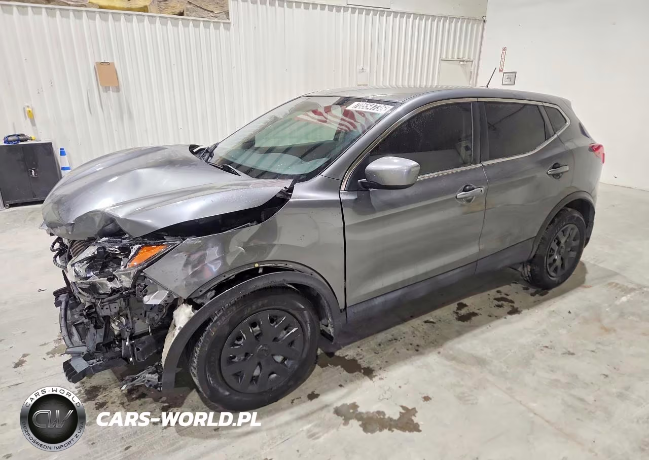 2018 Nissan Rogue Sport S