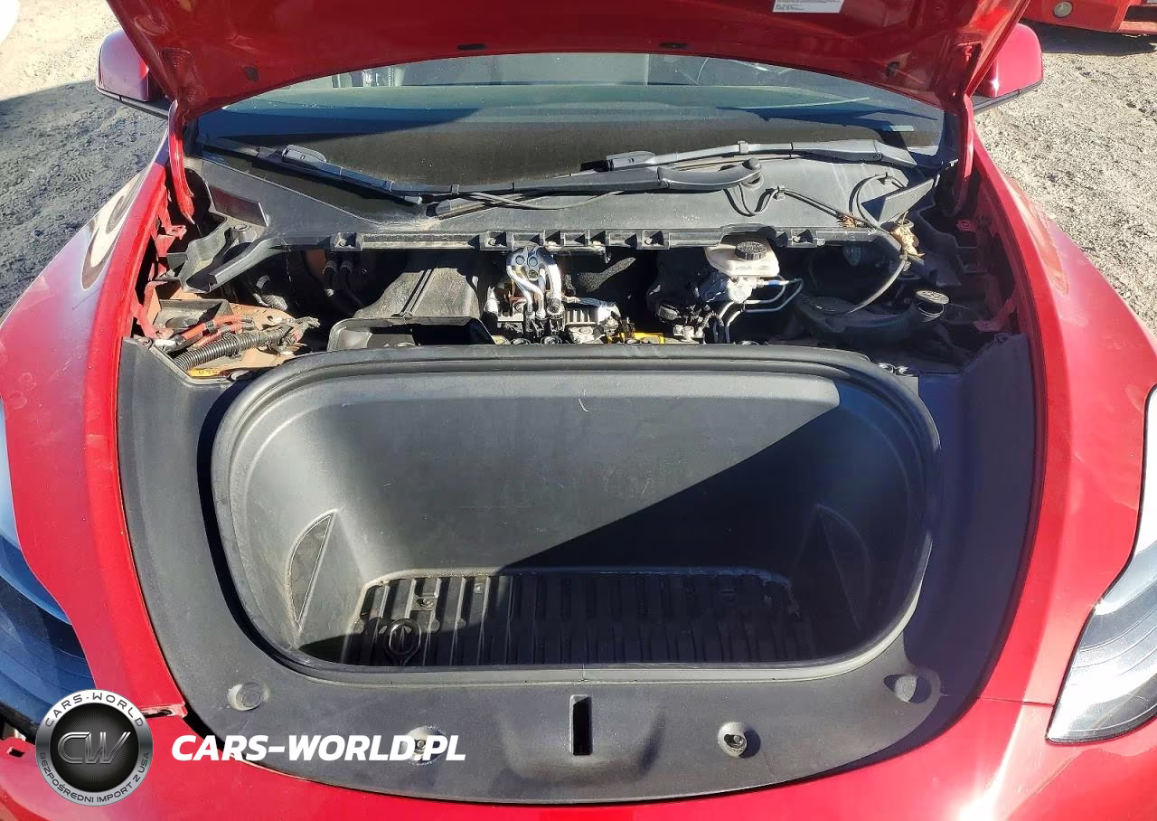 2022 Tesla Model Y VIN:7SAYGDEF6NF352403 - 11
