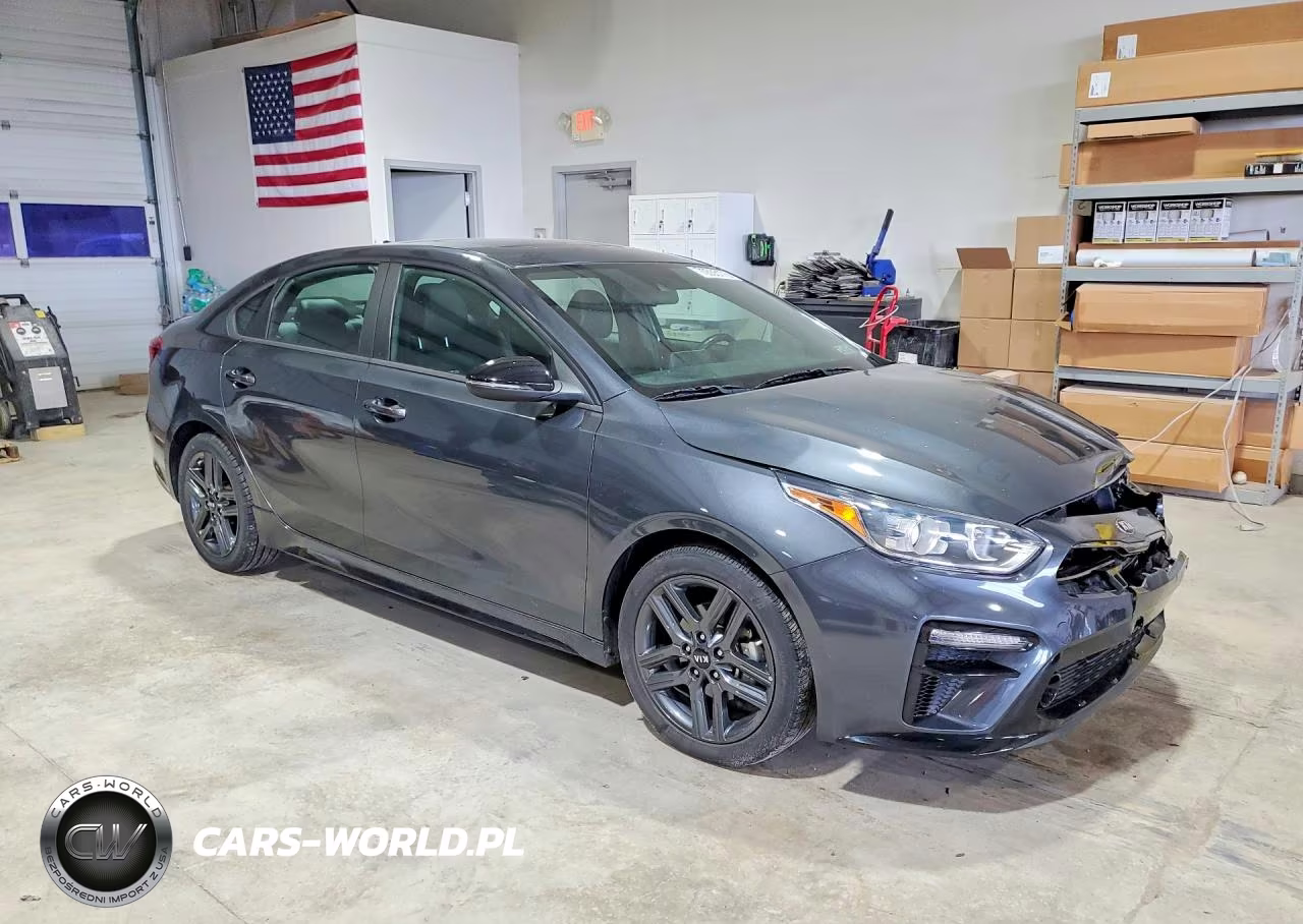 2021 Kia Forte Gt Line VIN:3KPF34AD1ME419580 - 4