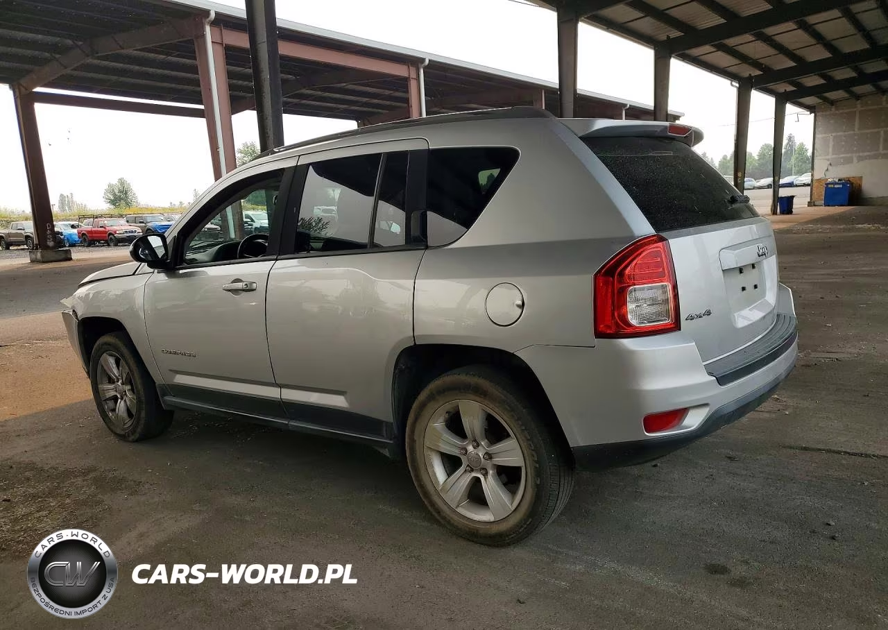 2013 Jeep Compass Latitude VIN:1C4NJDEB1DD192404 - 2