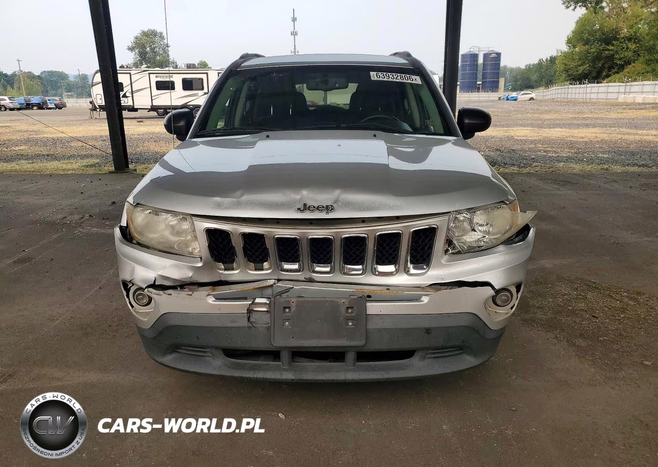 2013 Jeep Compass Latitude VIN:1C4NJDEB1DD192404 - 5