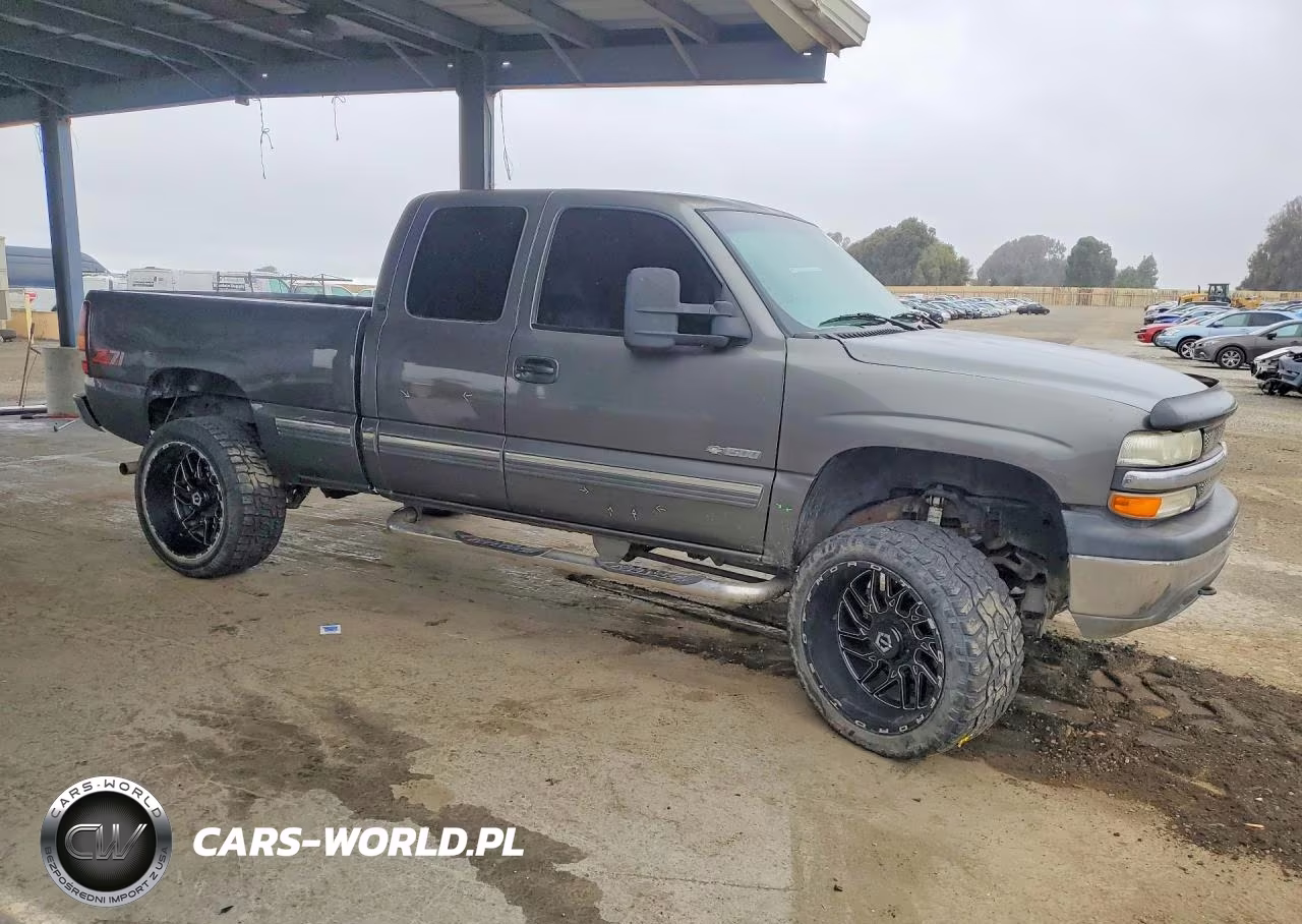 2000 Chevrolet Silverado K1500 VIN:1GCEK19T2YE150662 - 4