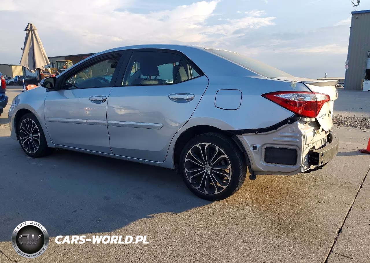 2015 Toyota Corolla S Plus VIN:5YFBURHE5FP294981 - 2