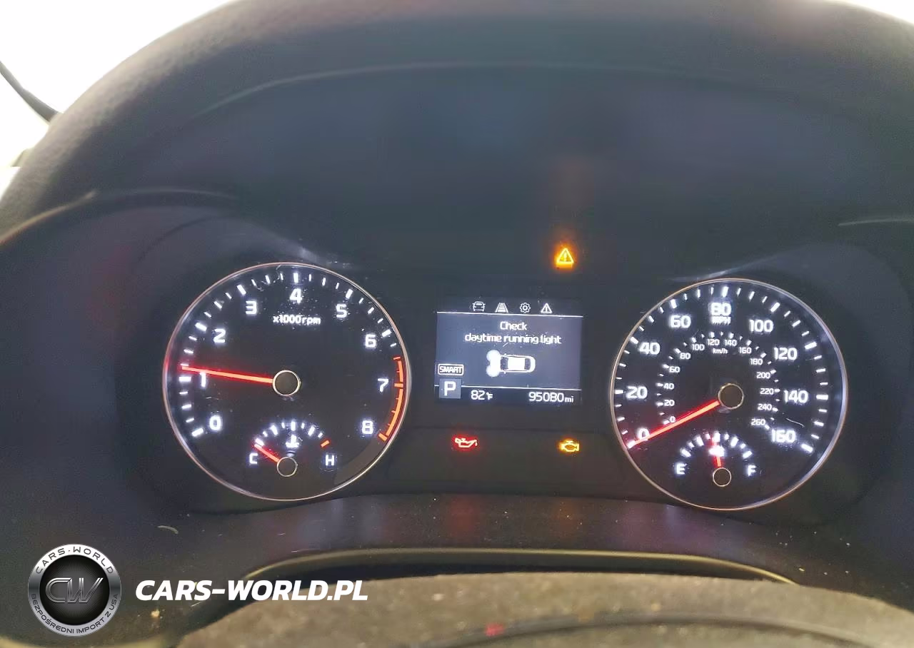 2020 Kia Forte Lxs VIN:3KPF24AD5LE239438 - 9