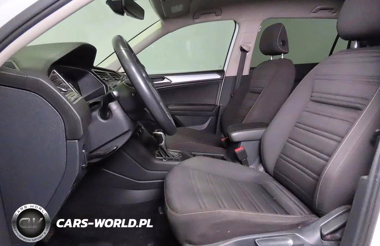 2024 Volkswagen Tiguan 2.0T S VIN:3VVRB7AX6RM043050 - 9