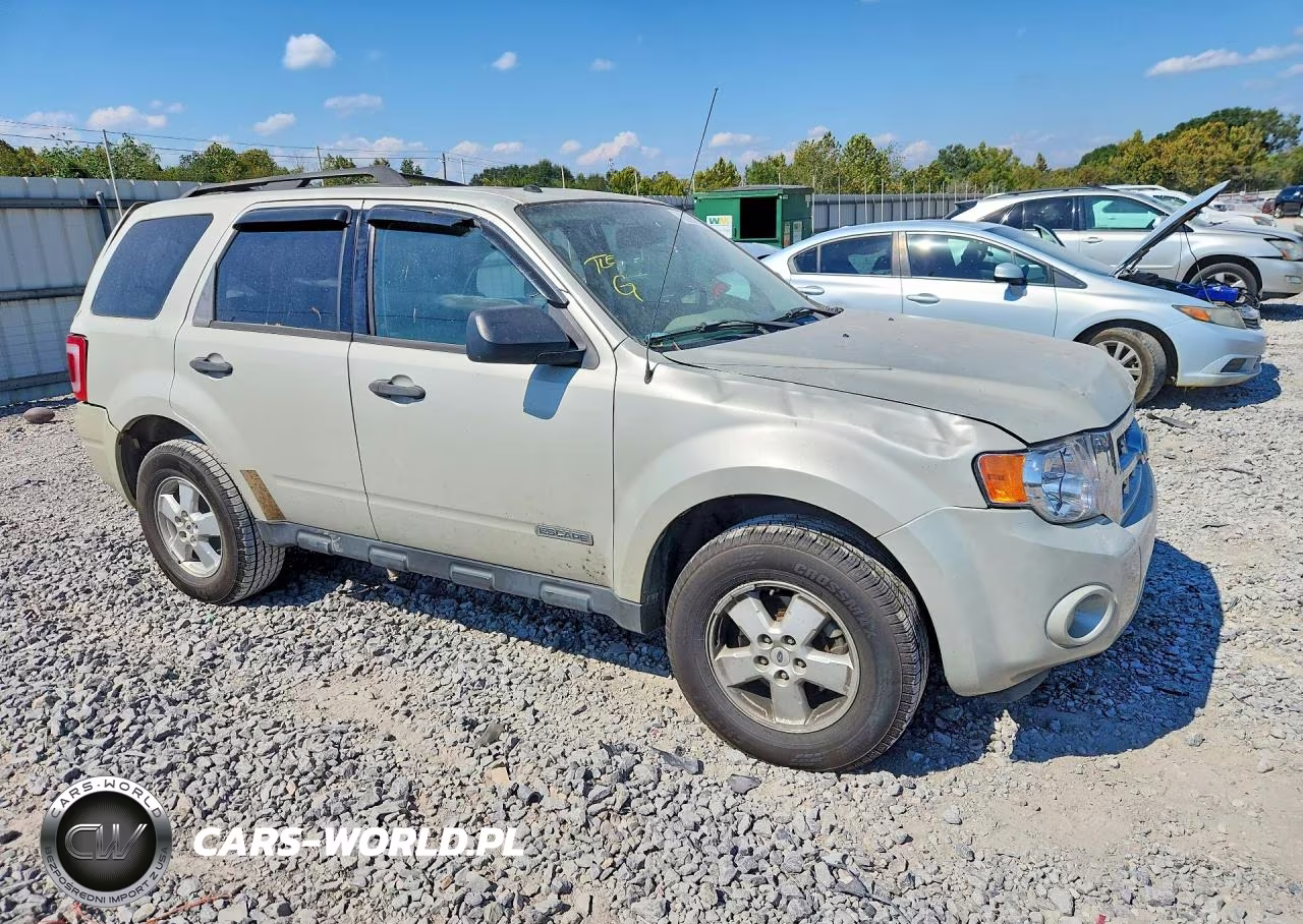 2008 Ford Escape Xlt VIN:1FMCU03ZX8KD66636 - 4