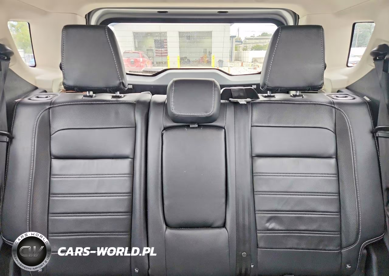 2020 Ford Ecosport Titanium VIN:MAJ6S3KL2LC370419 - 10