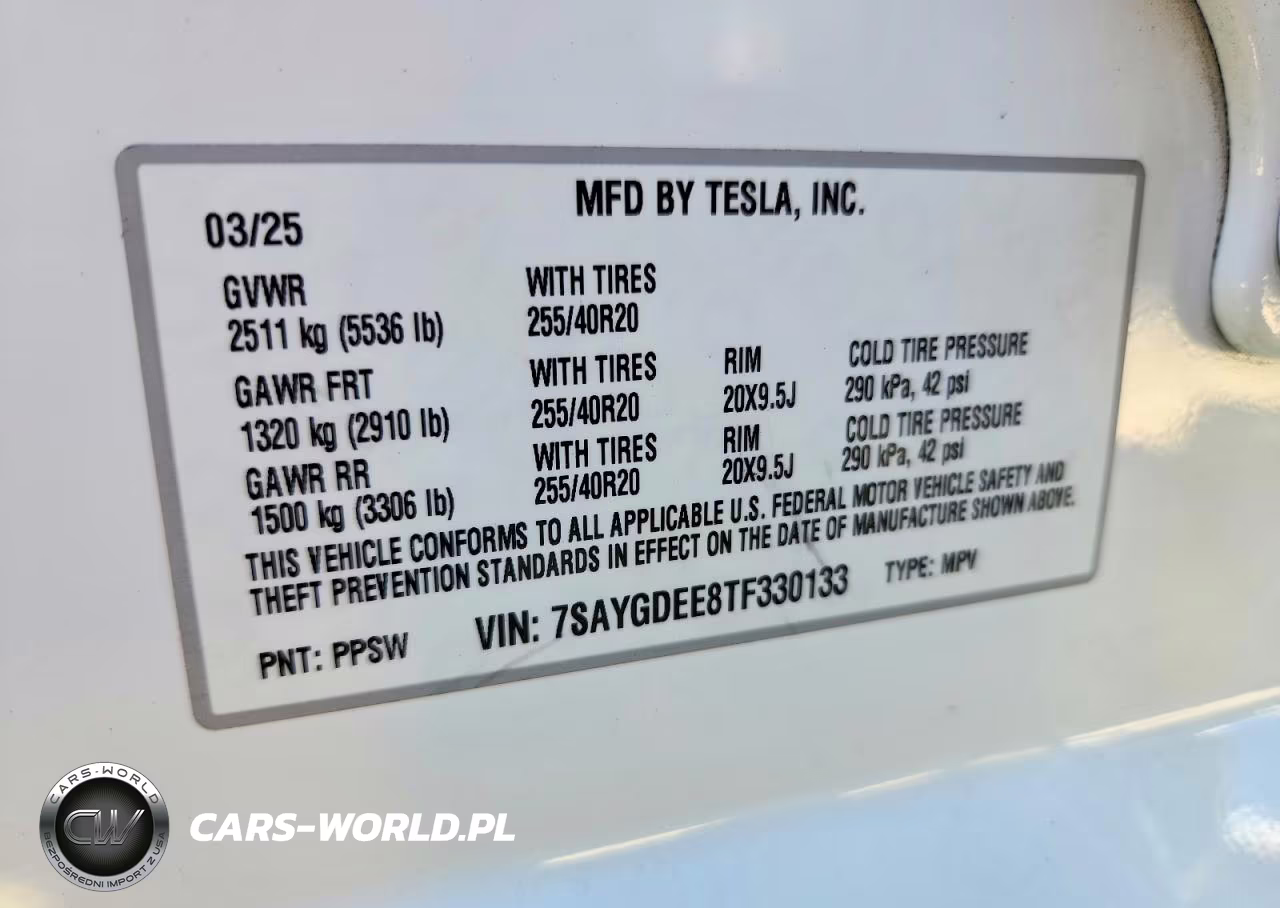 2026 Tesla Model Y VIN:7SAYGDEE8TF330133 - 13