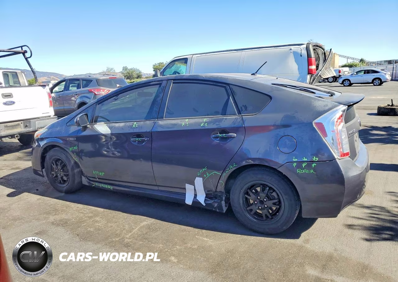 TOYOTA PRIUS VIN:JTDKN3DU8E1761174 - 2