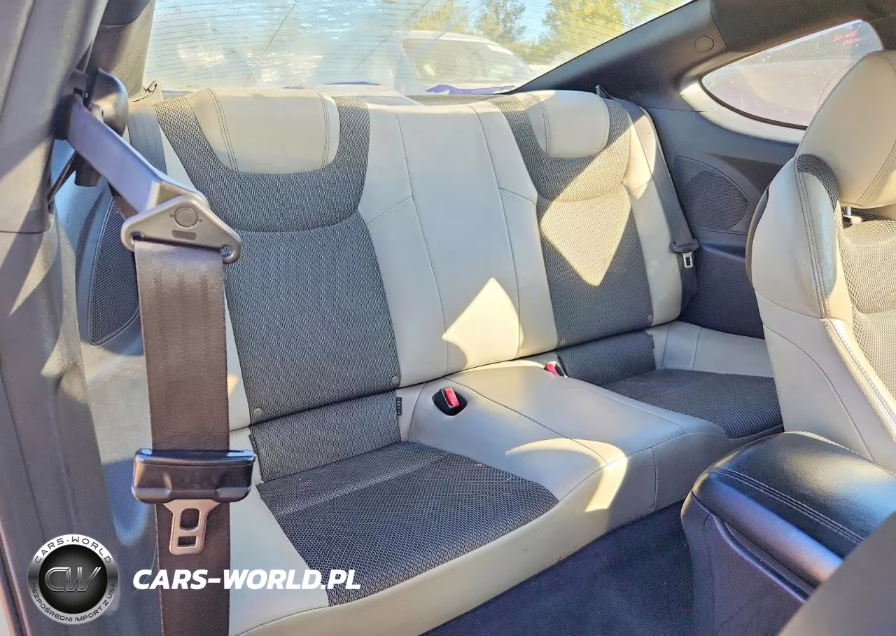 2013 Hyundai Genesis Coupe 2.0T Premium VIN:KMHHT6KD3DU097122 - 10
