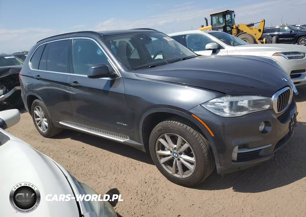 2015 BMW X5 xDrive35I VIN:5UXKR0C54F0K54534 - 4