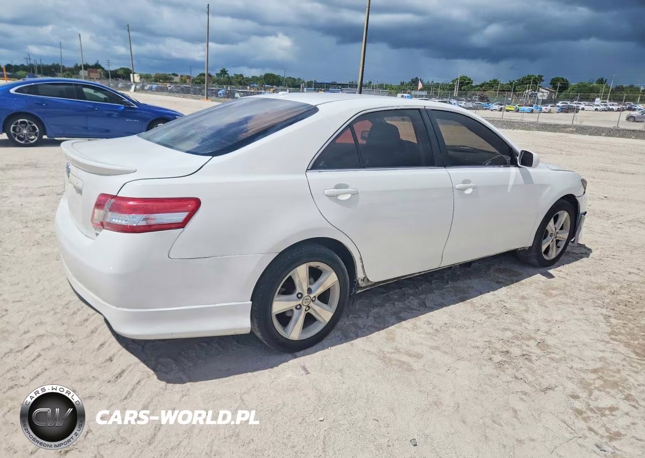 2011 Toyota Camry Se VIN:4T1BF3EK2BU583035 - 3
