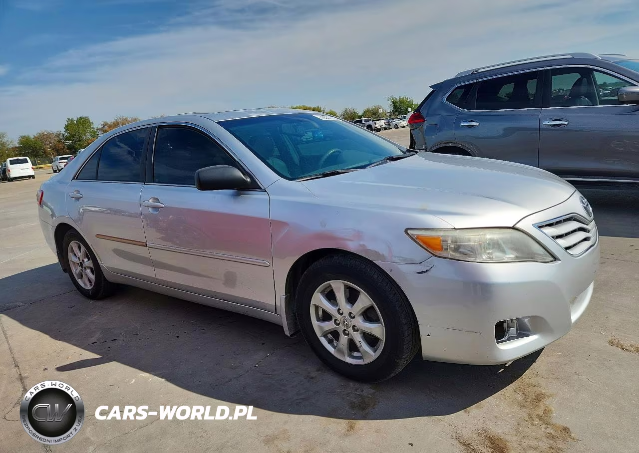 2011 Toyota Camry Le VIN:4T1BF3EK6BU224917 - 4