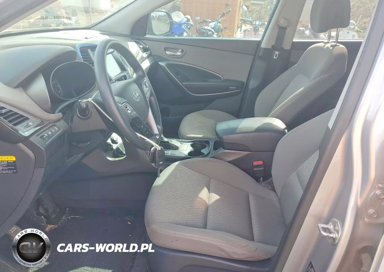 2018 Hyundai Santa Fe Se VIN:KM8SM4HF2JU288736 - 7