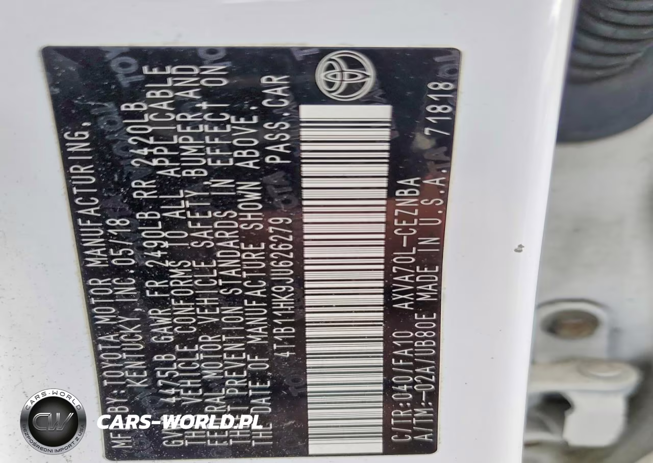 2018 Toyota Camry Le VIN:4T1B11HK9JU626279 - 12