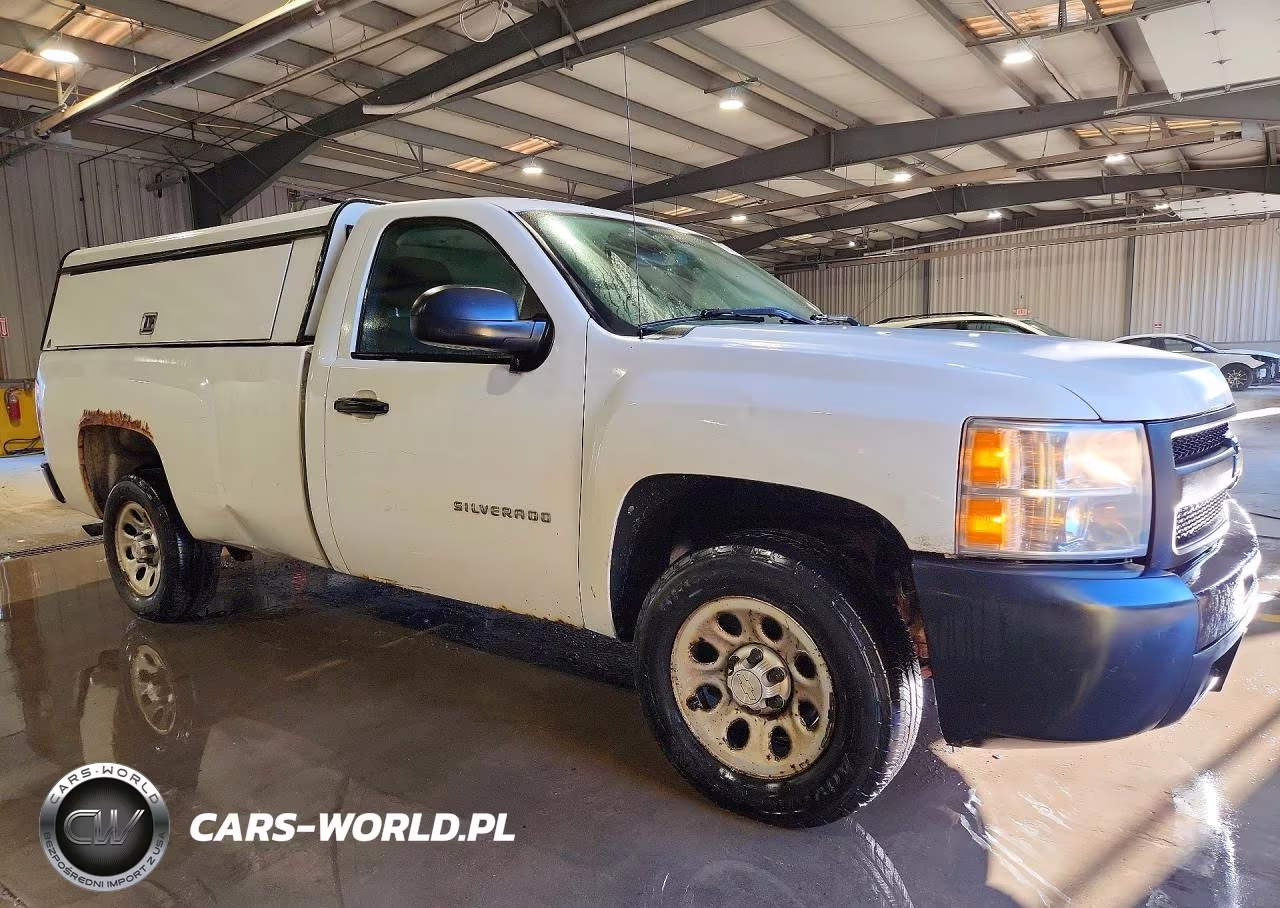 2011 Chevrolet Silverado C1500 VIN:1GCNCPEX9BZ145516 - 4
