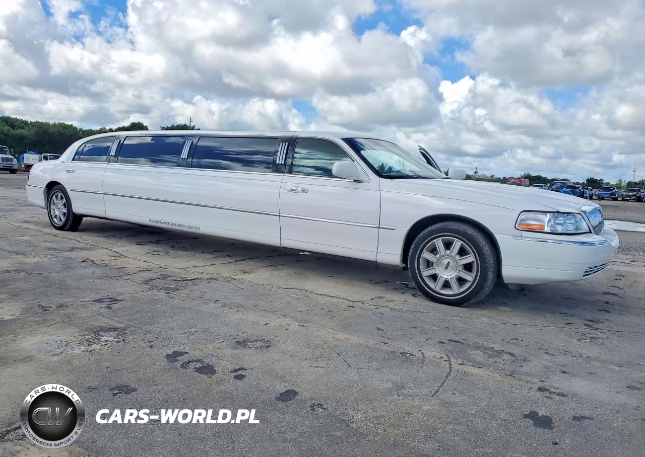 2008 Linc Town Car Executive L VIN:2L1FM88W08X658708 - 4