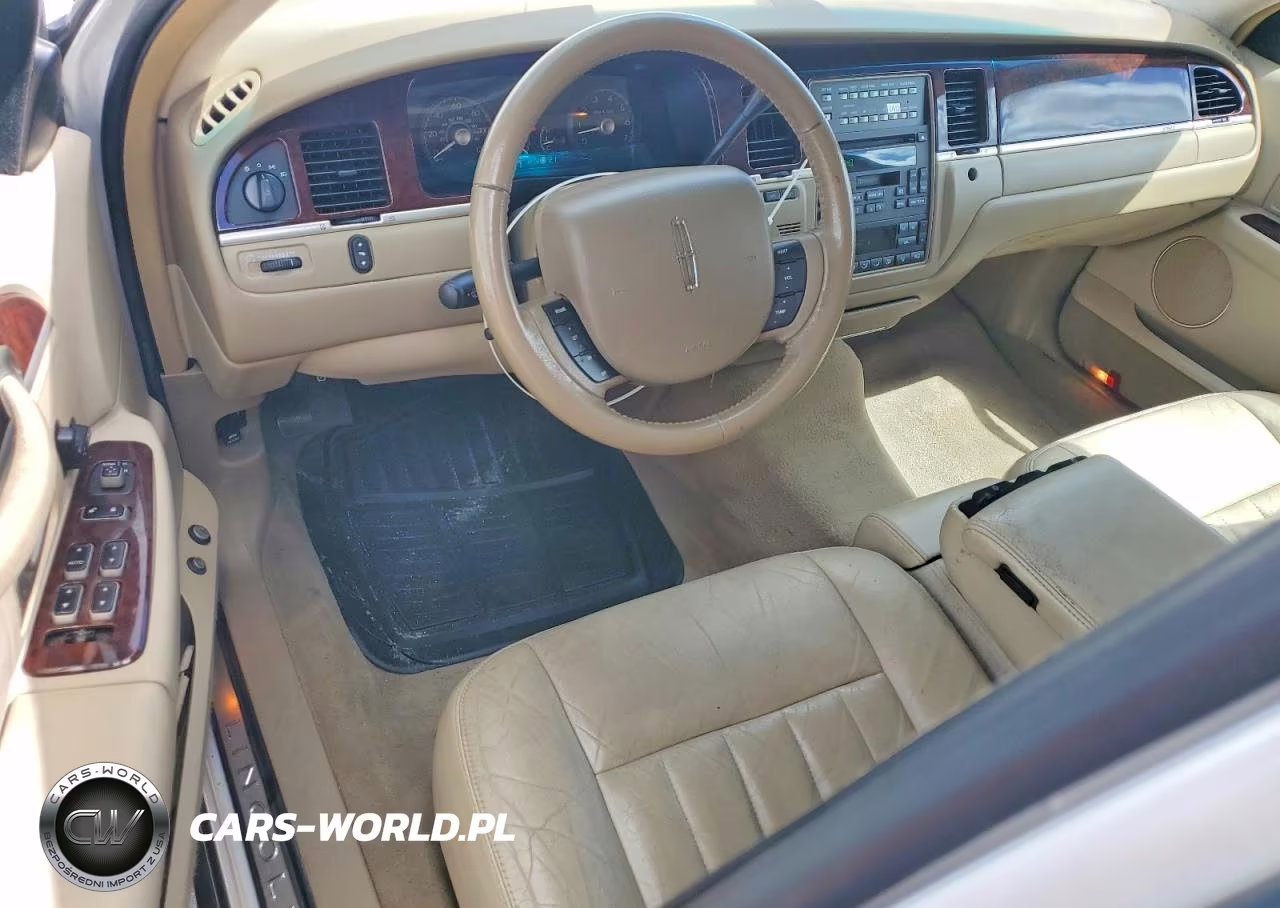2008 Linc Town Car Executive L VIN:2L1FM88W08X658708 - 8