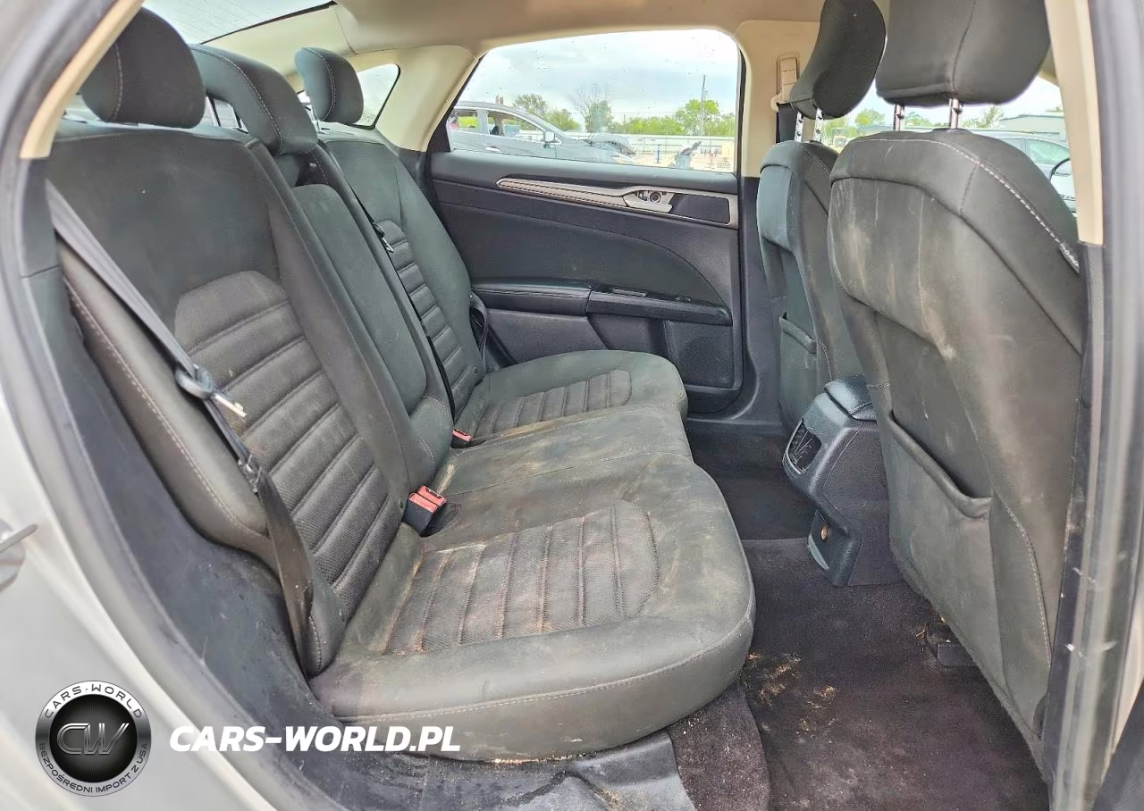 2017 Ford Fusion Se VIN:3FA6P0H76HR200079 - 10